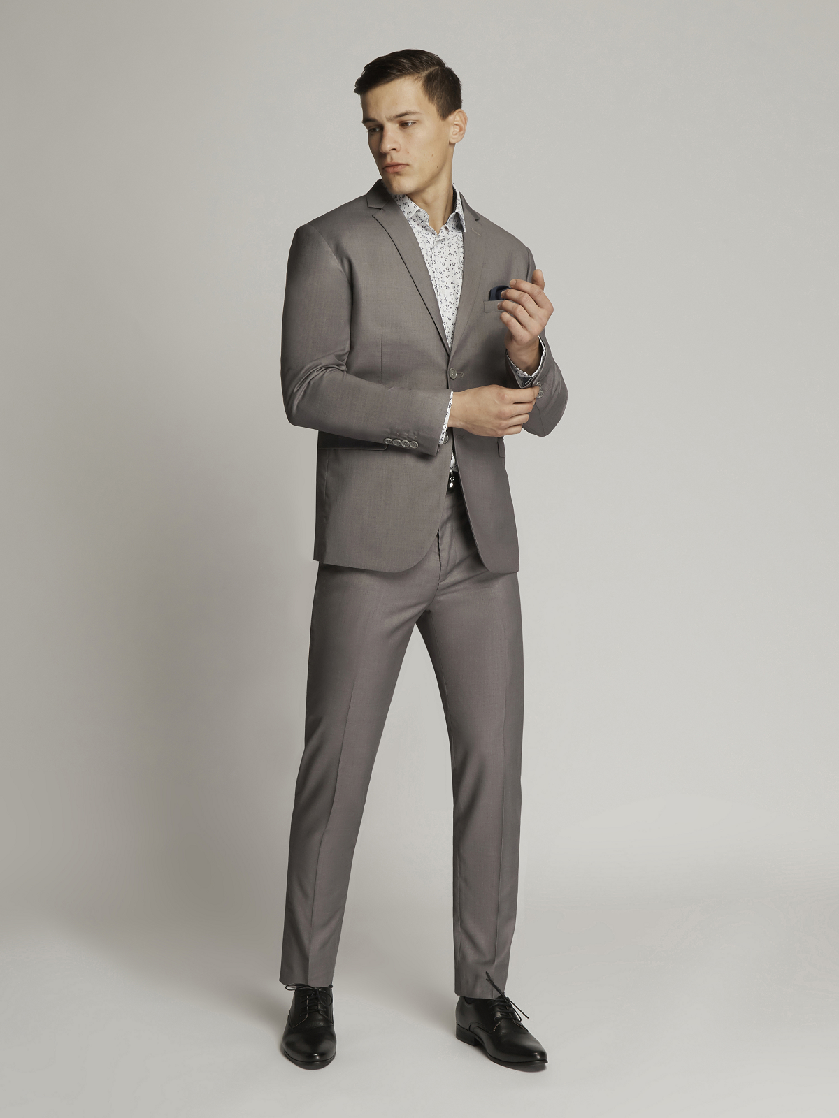 Grey Bentley Mens Suit