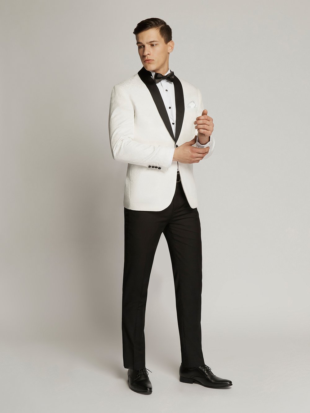 Ivory Salvatore Mens Dinner Jacket