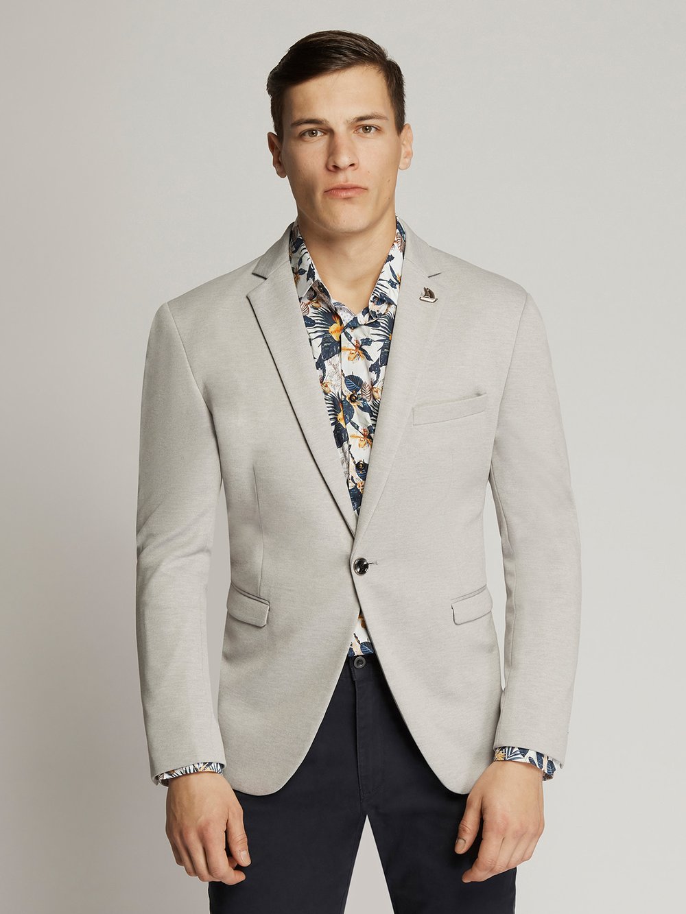 Silver Carter King Stretch Blazer